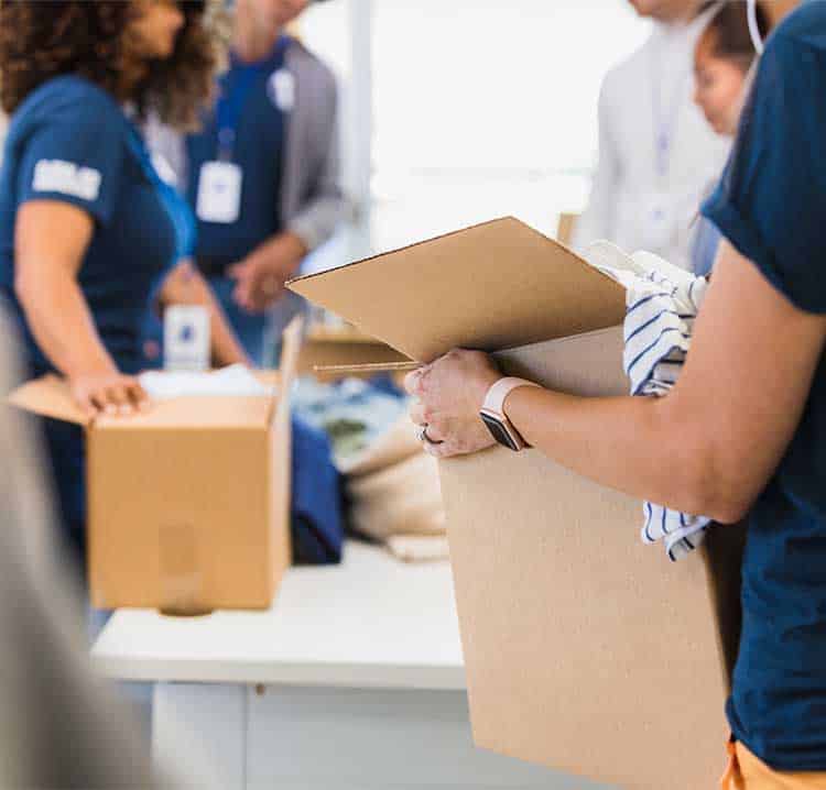 packing-donated-goods
